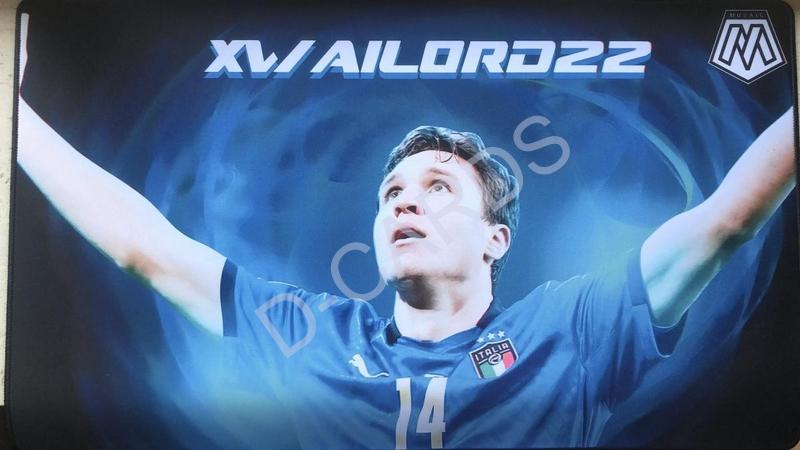 Podložka pod karty pro sběratele a hráče 61 x 35,5 cm - Podle vlastního motivu.